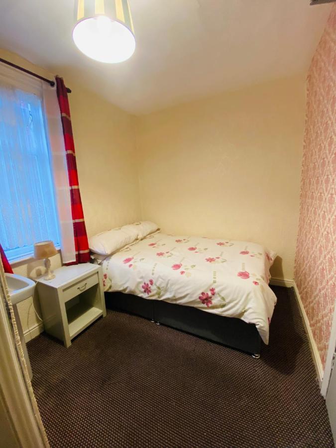 Delamere Hotel Blackpool Ngoại thất bức ảnh