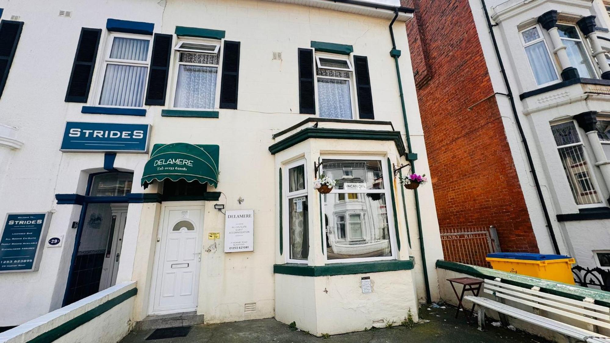 Delamere Hotel Blackpool Ngoại thất bức ảnh
